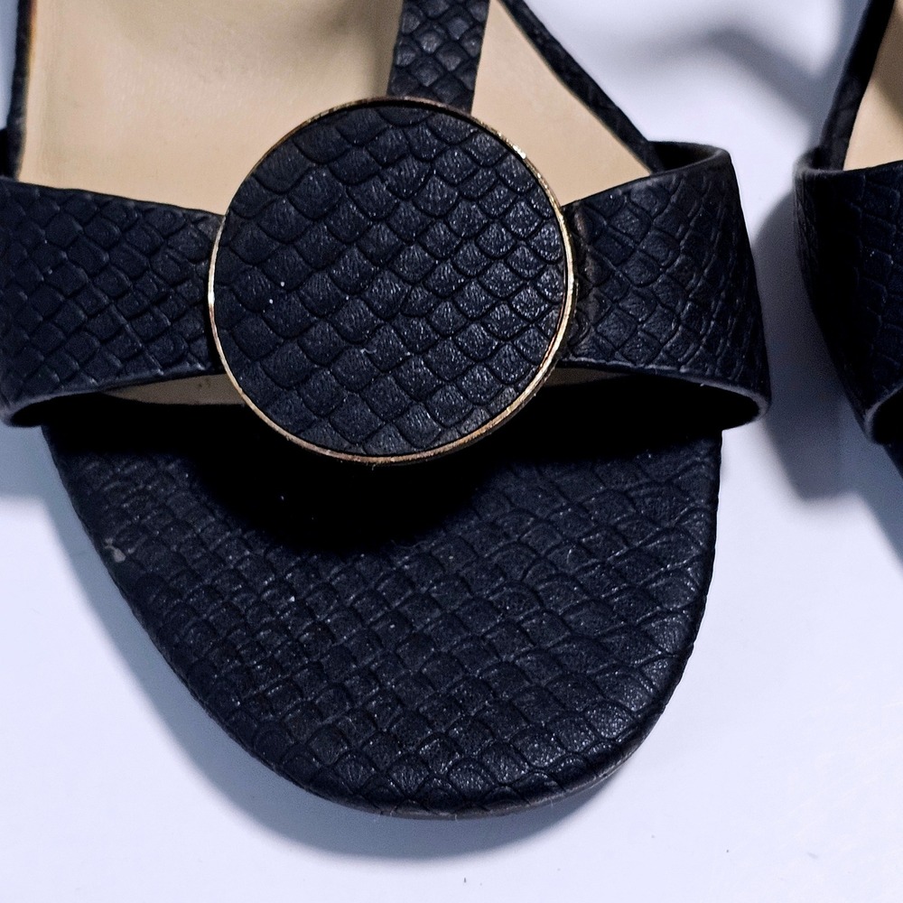Comfort Est. 1948 Black Snakeskin Embossed T-Strap Block Heel Sandals Size 8 - Picture 2 of 10